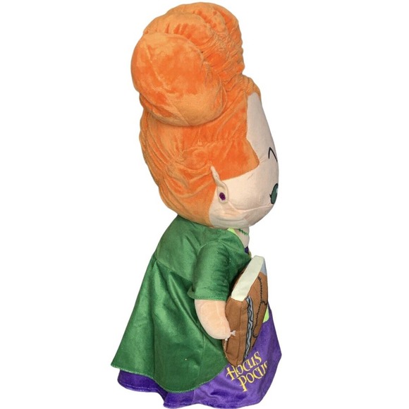 Disney HOCUS POCUS 17” Plush Halloween Greeter Winifred Sanderson Witch - Picture 2 of 6